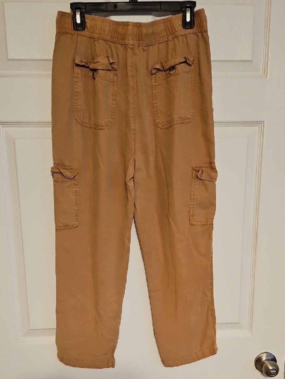 Velvet Heart Flowy Cargo Pants - Tan - Picture 11 of 15